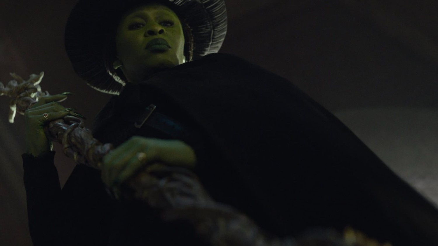 Злая (2024) - фото №8