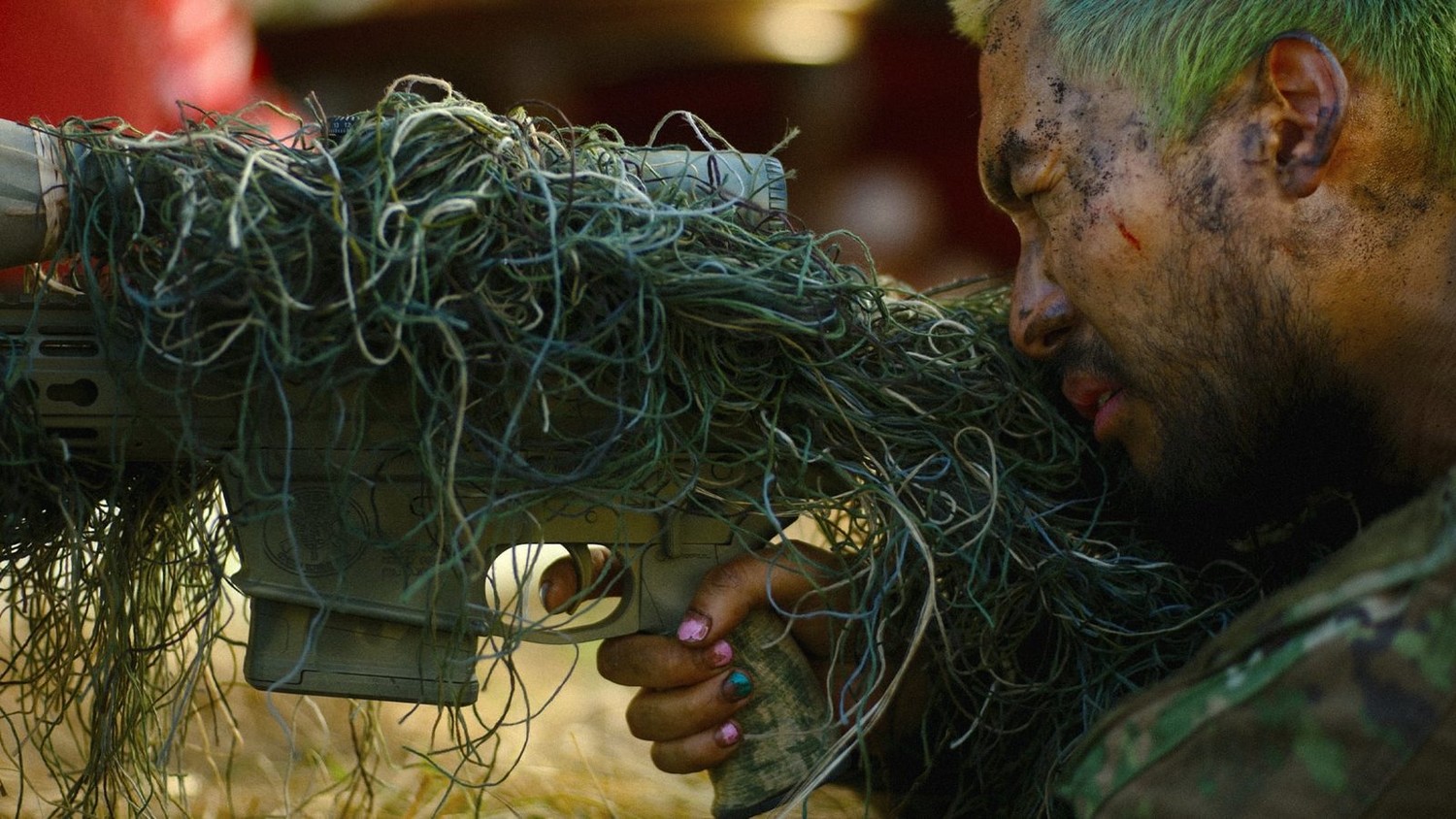 Падение империи (2024) - фото №8