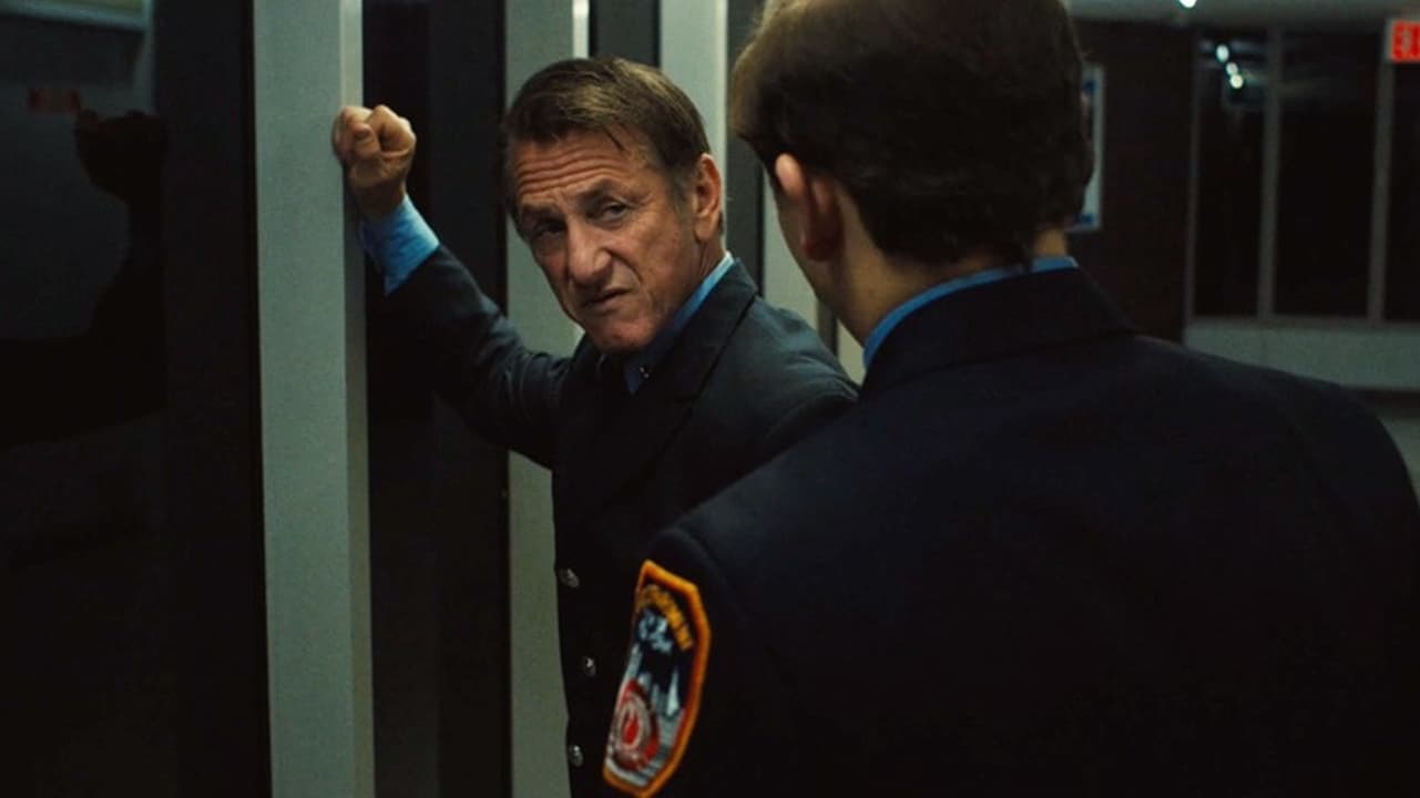 Асфальтовые джунгли (2023) - фото №8