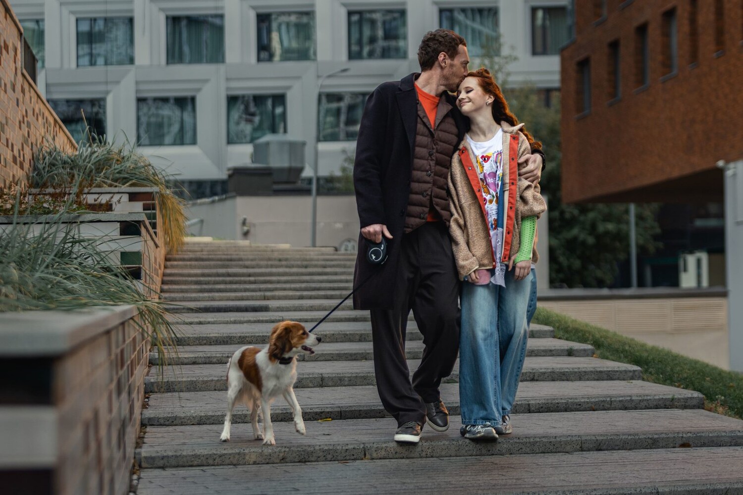 Опасная близость (сериал) (2025) - фото №8