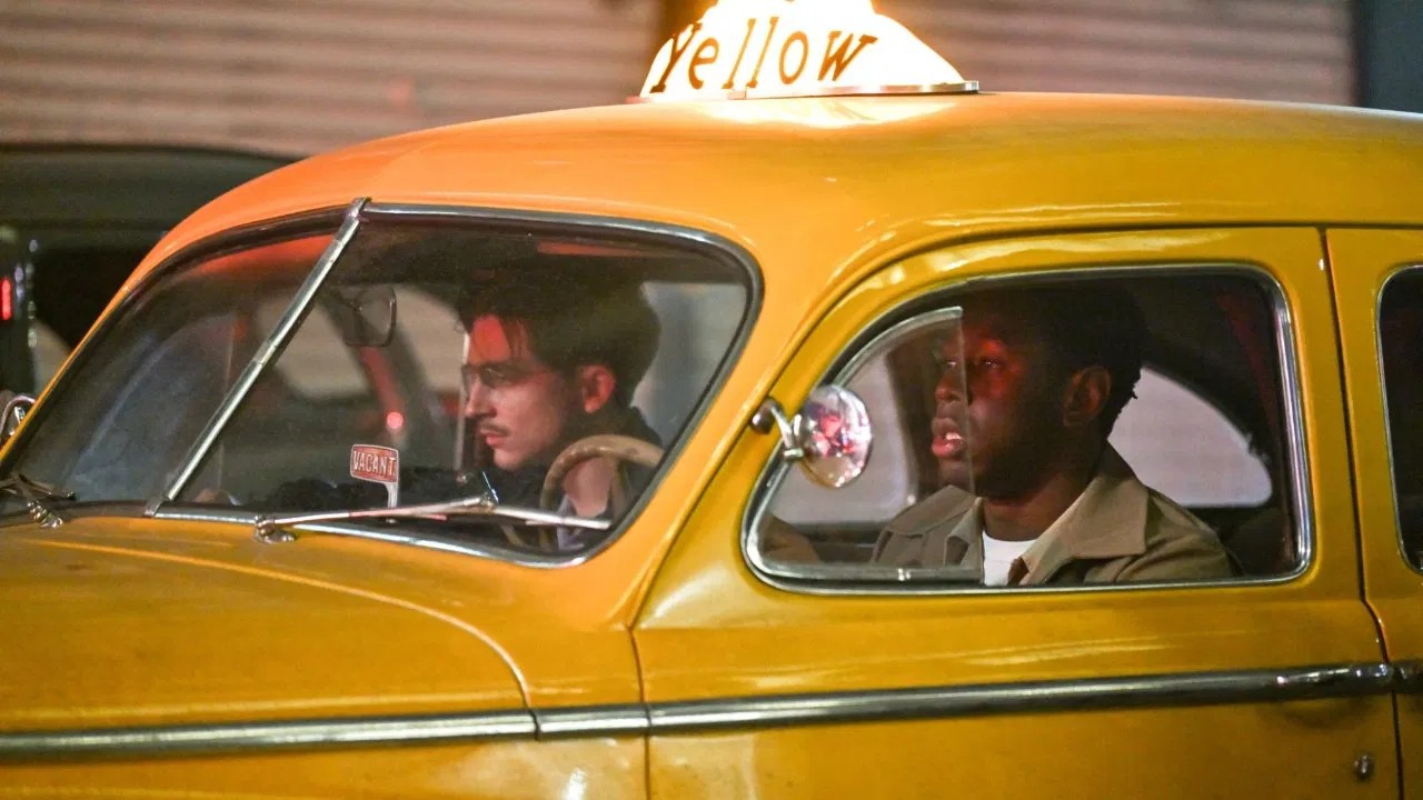 Марти Великолепный (2025) - фото №9