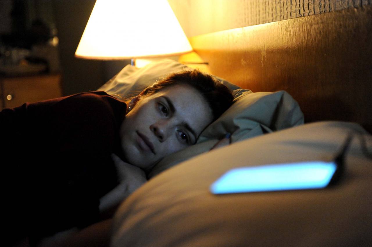 Черное зеркало (сериал) (2011) - фото №6