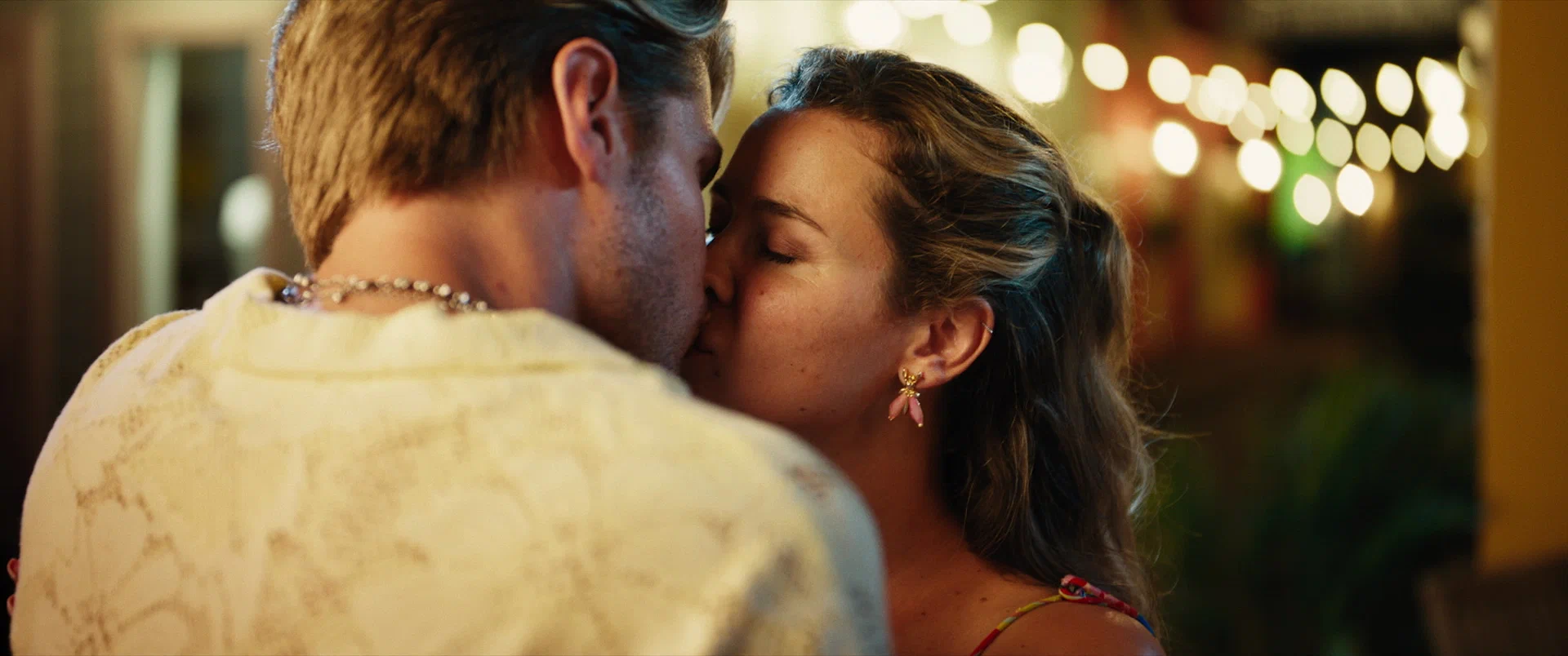 Любовный переполох (2025) - фото №4 Любовный переполох (2025) - фото №4