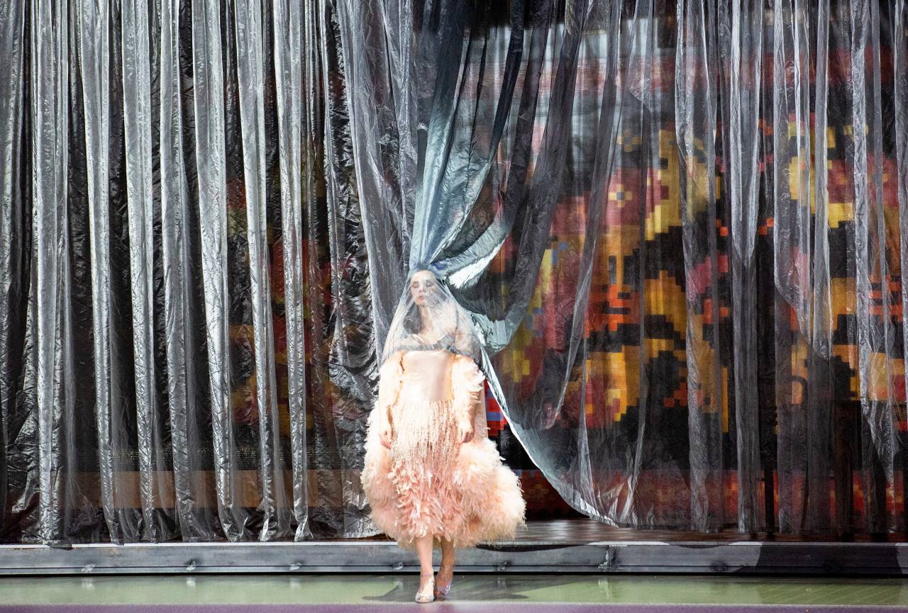 Зальцбург: Идиот (2024) - фото №2