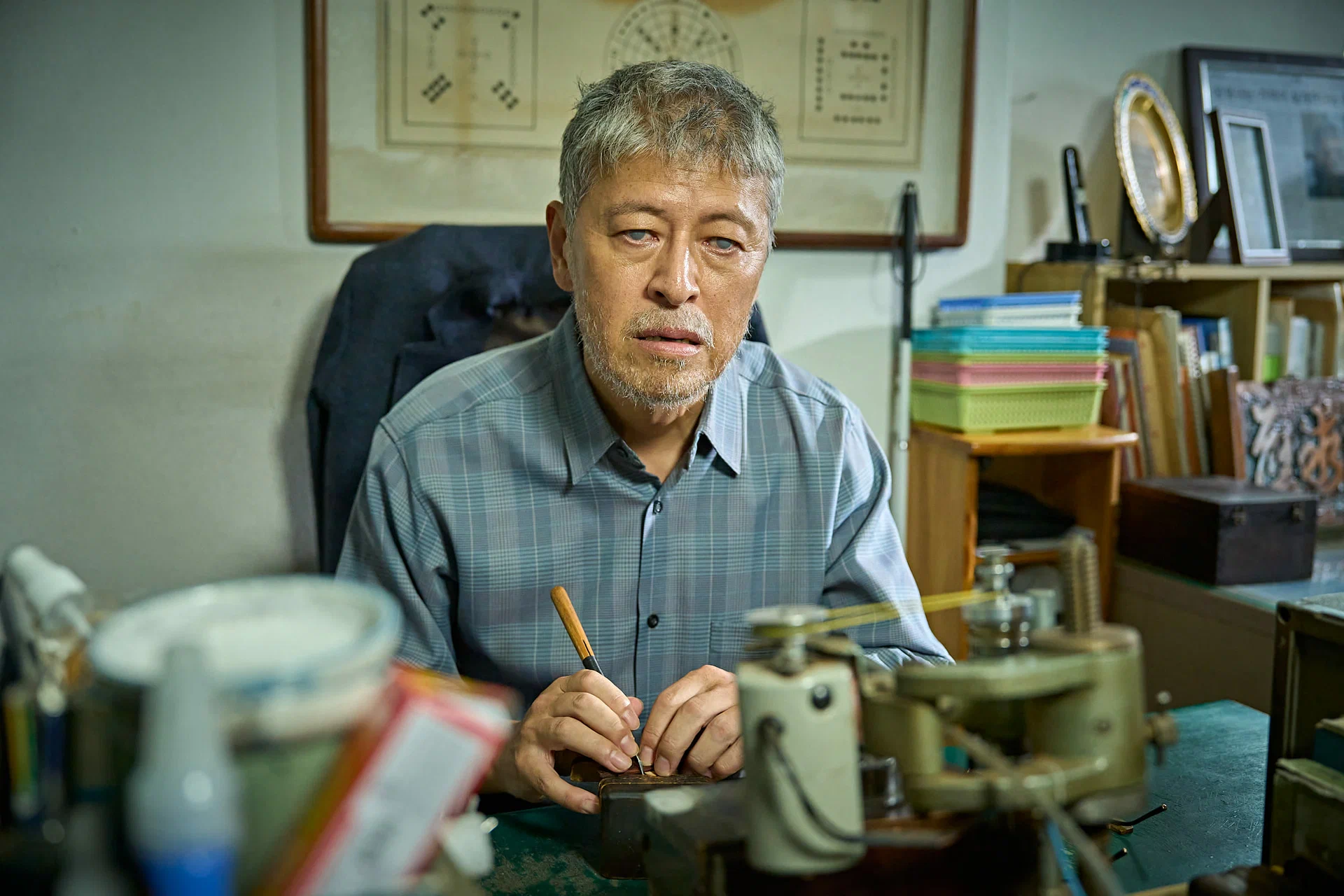 Без лица (2025) - фото №9