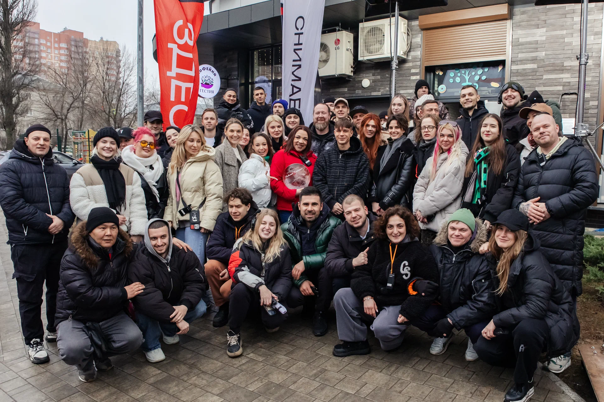 Несвятая Валентина (2025) - фото №7