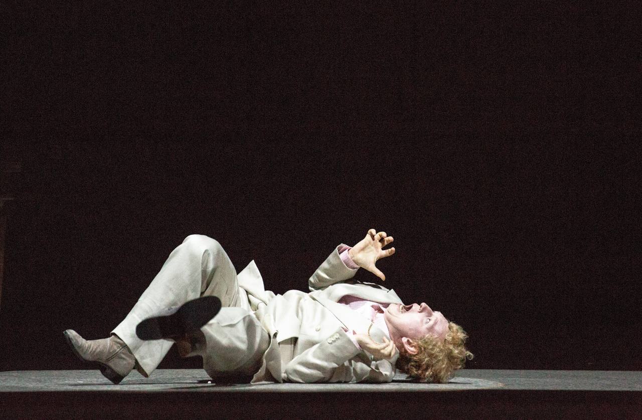 Зальцбург: Идиот (2024) - фото №3