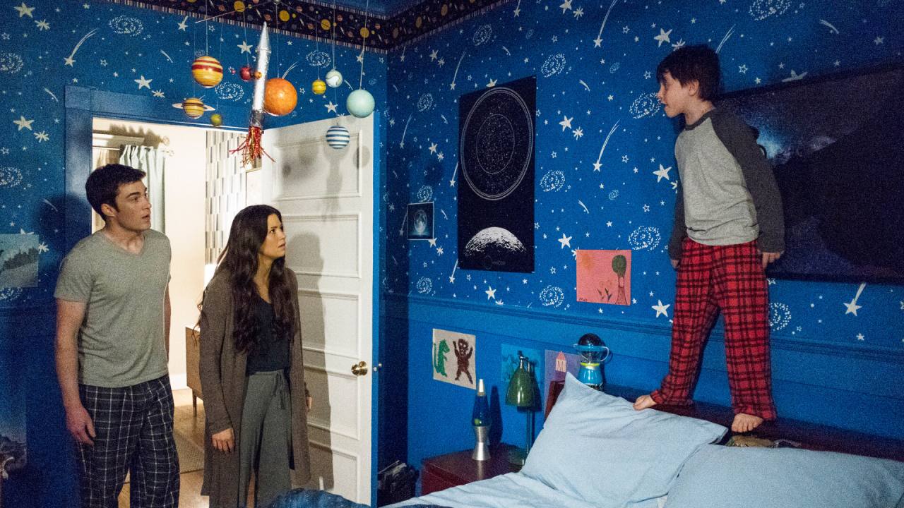 Засланец из космоса (сериал) (2021) - фото №1