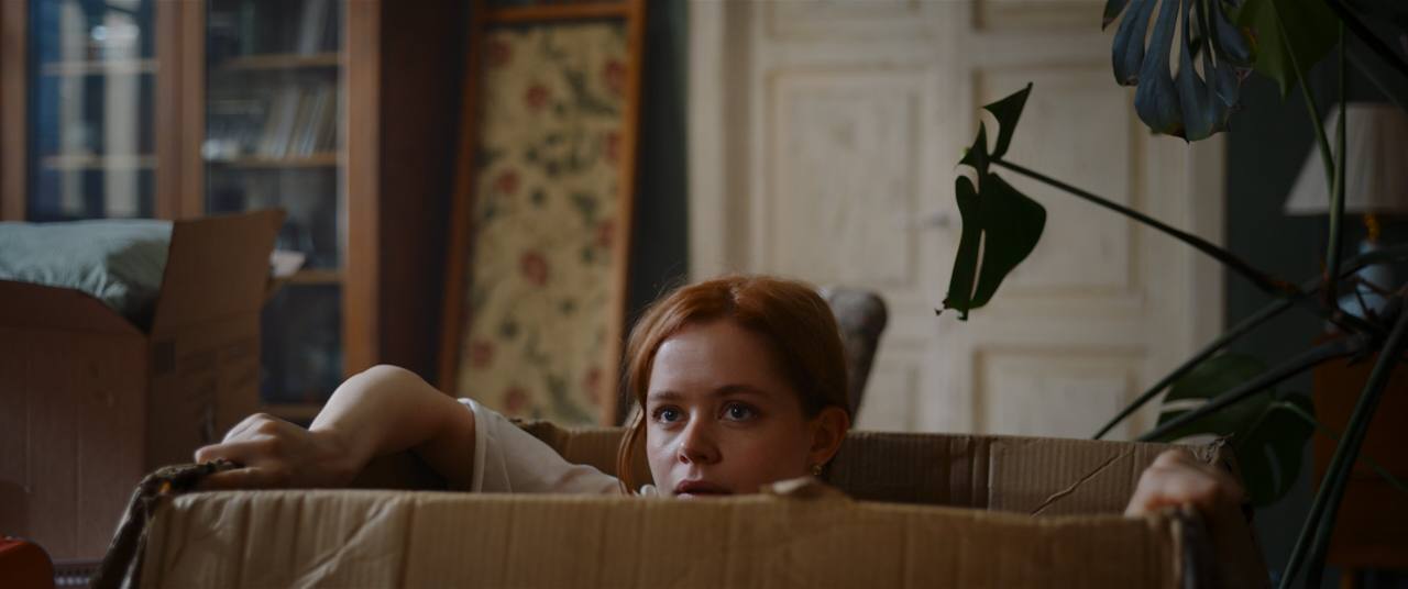 Сводишь с ума (2025) - фото №8