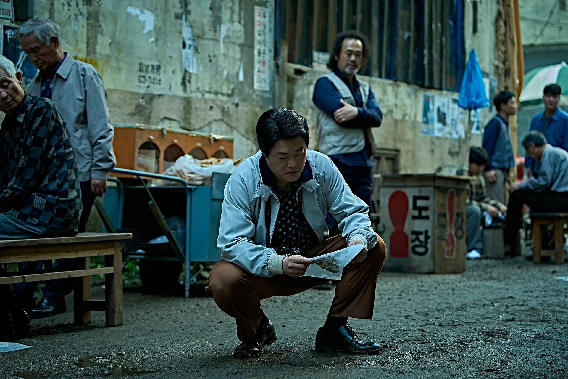 Без лица (2025) - фото №11