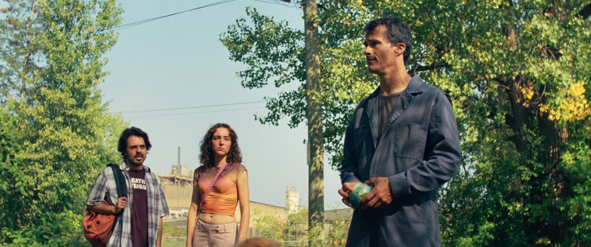 Любовный апокалипсис (2025) - фото №1 Любовный апокалипсис (2025) - фото №1