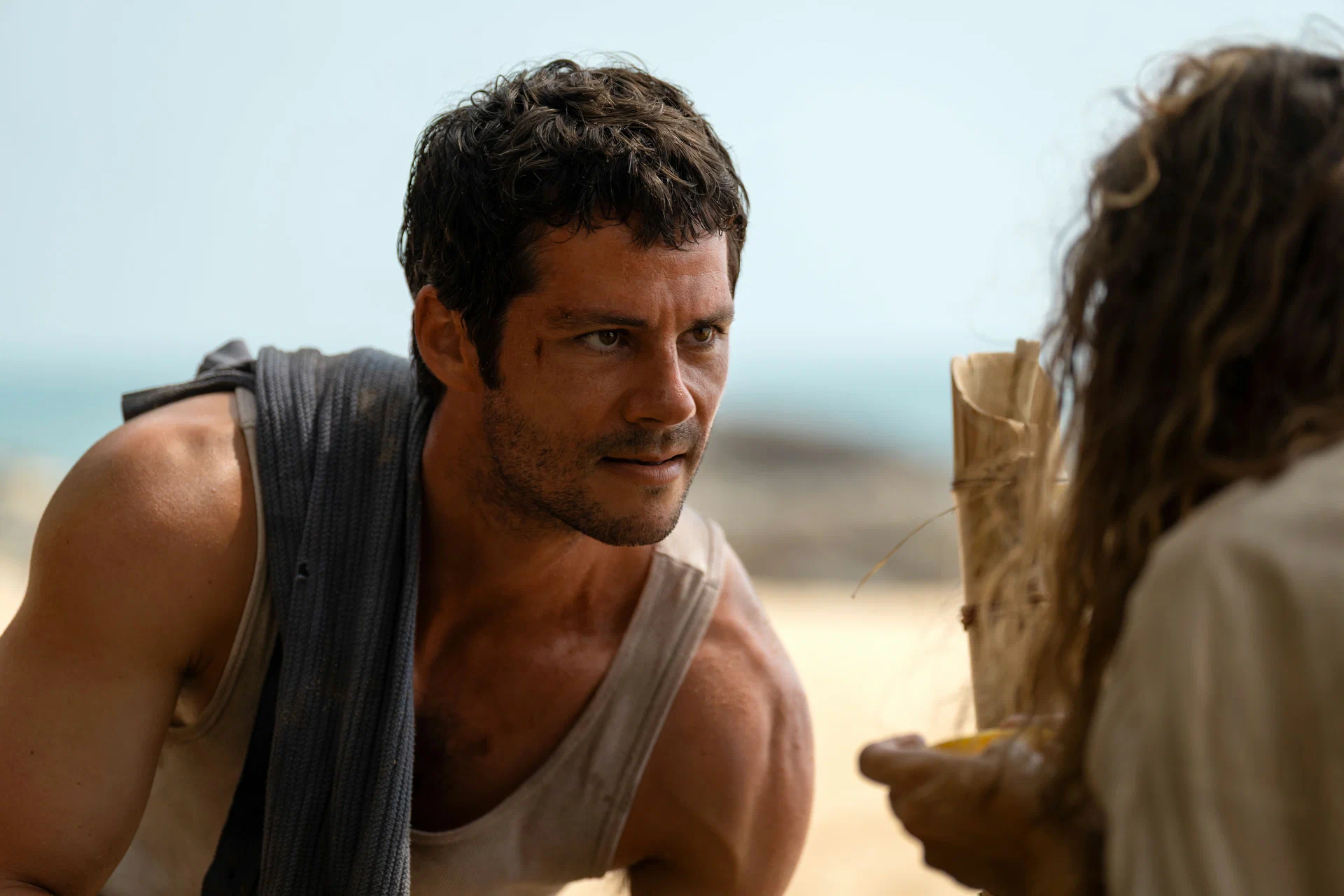 На помощь! (2026) (2026) - фото №7