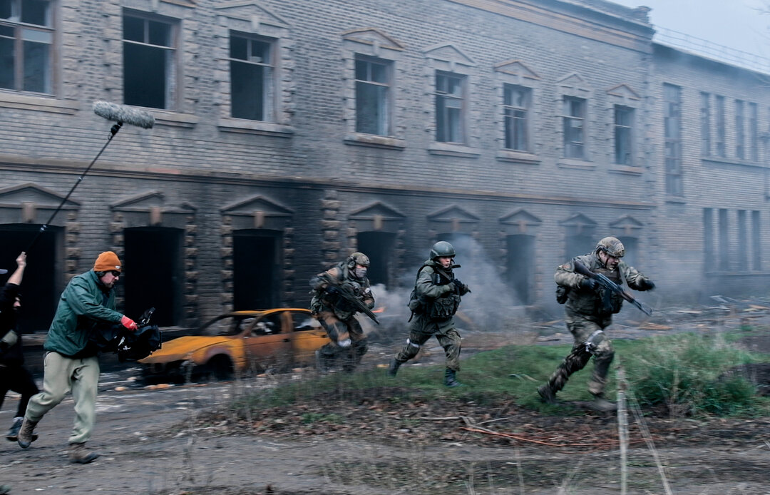 Малыш (2025) - фото №1