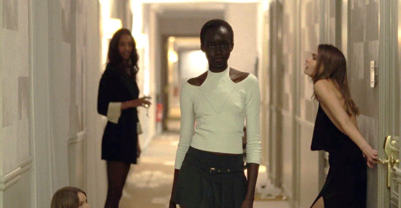 Кутюр (Драма) - фото №6