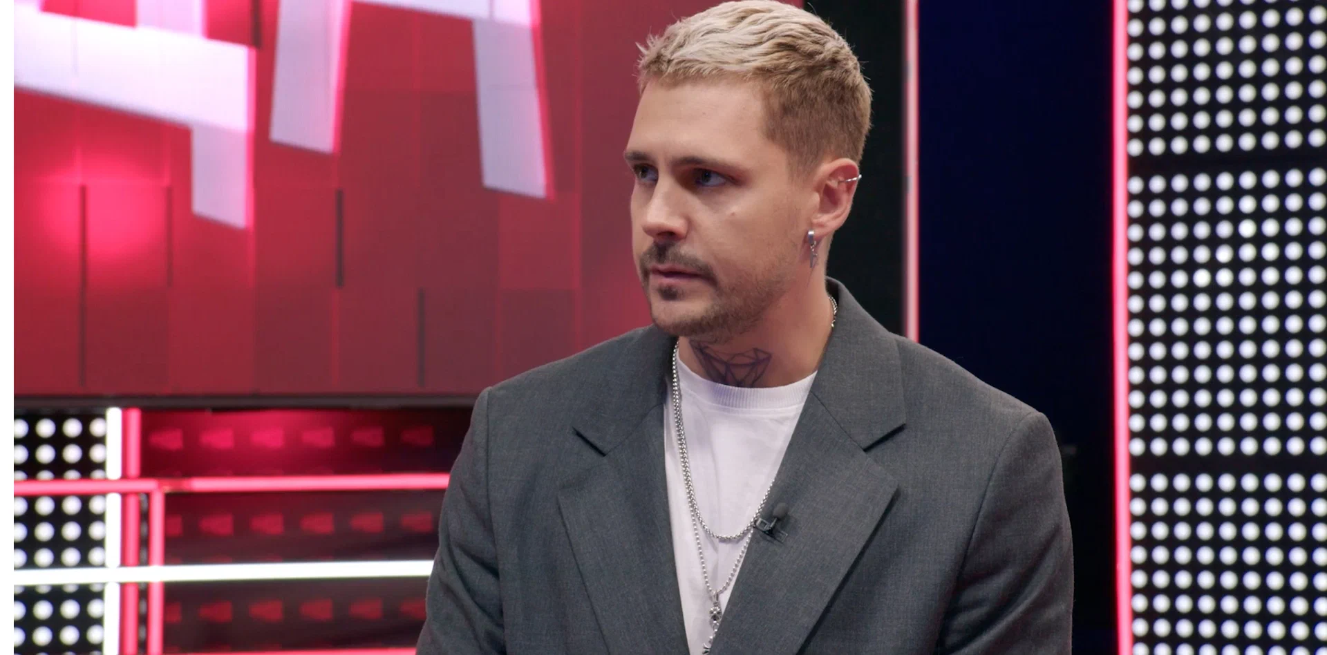 Дайте шоу (сериал) (2024) - фото №8