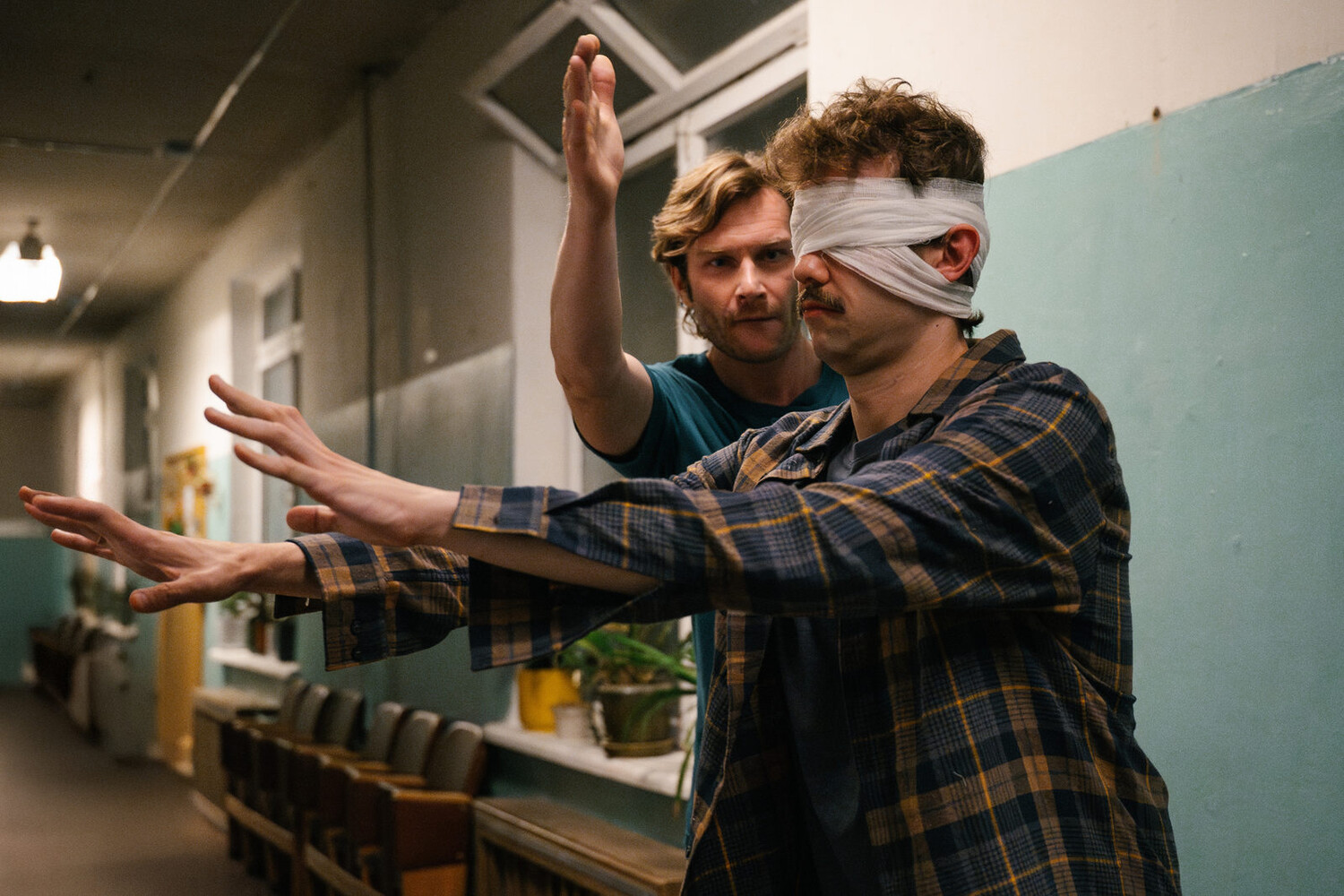 Трёшка (сериал) (2026) - фото №6