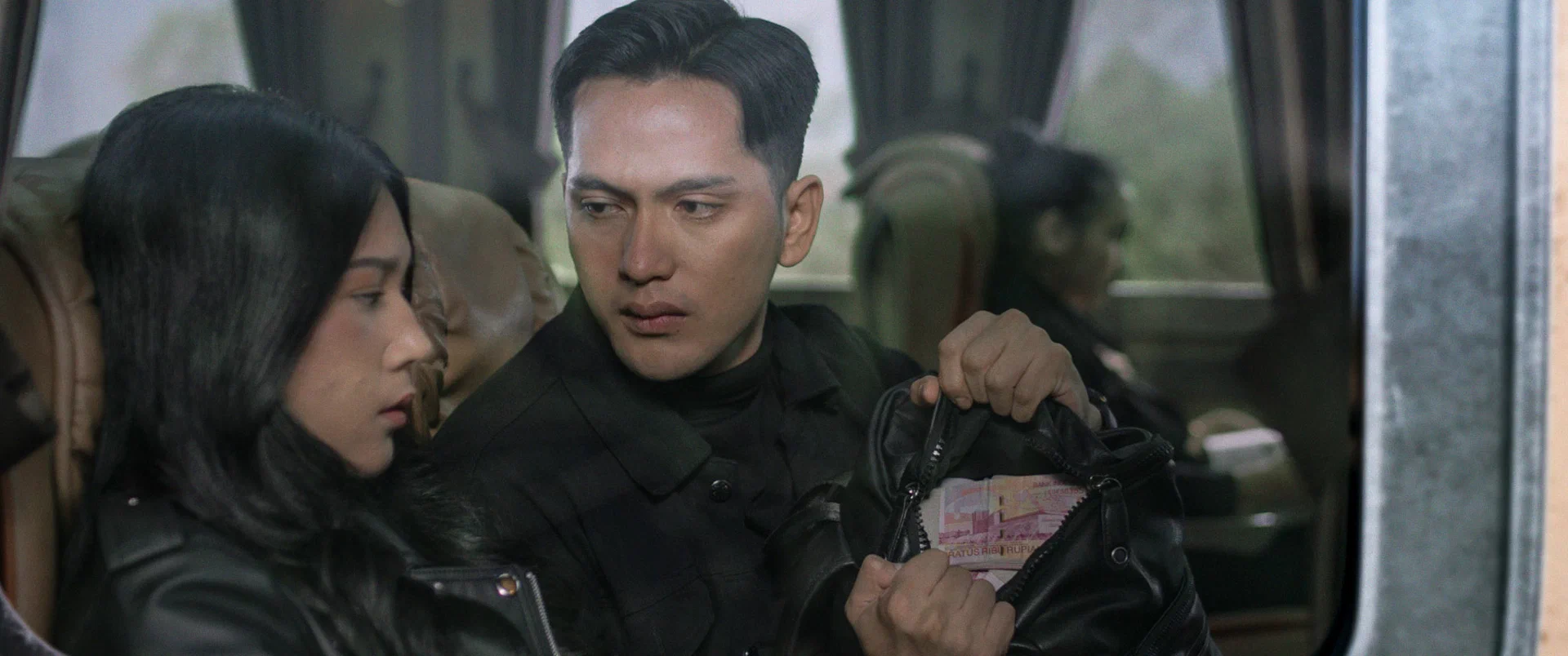 Пункт назначения: Поезд № 13 (2024) - фото №3