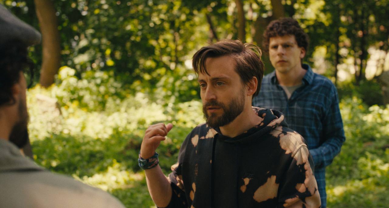 Настоящая боль (2024) - фото №5