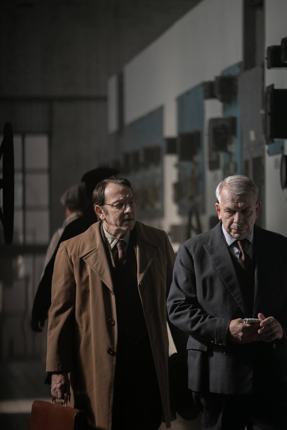 Спуск в бездну (2023) - фото №3