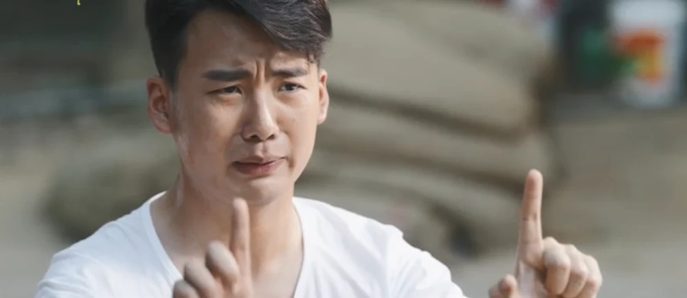 Кунг-фу жеребец (2023) - фото №8