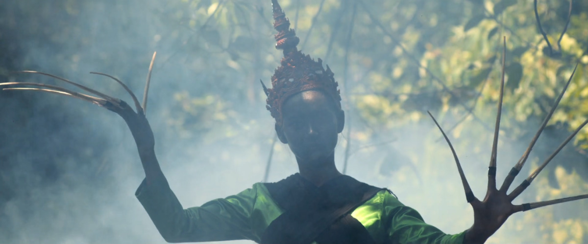 Проклятие черной монахини (2023) - фото №8