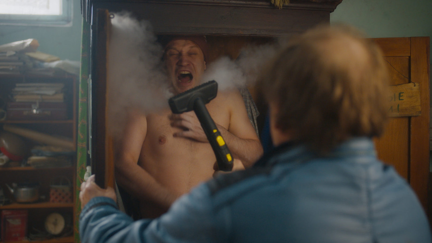 В баню! (2024) - фото №8