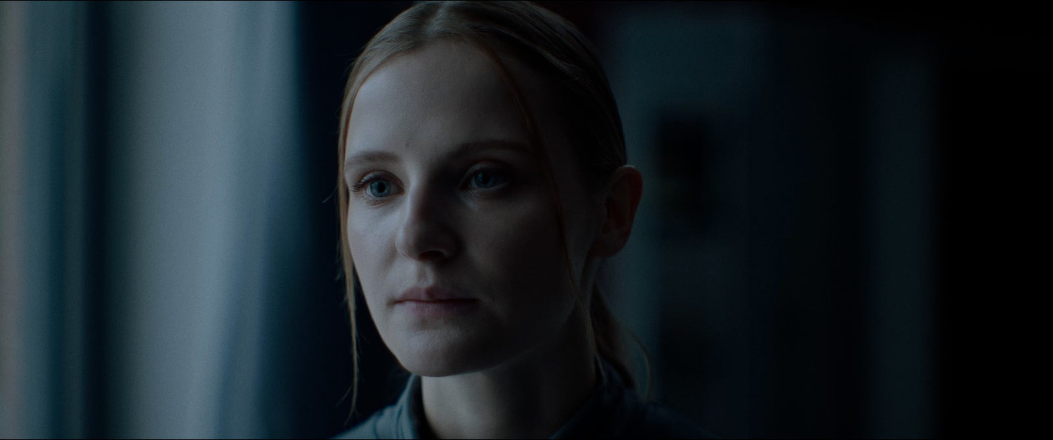 Реплика (2024) - фото №8