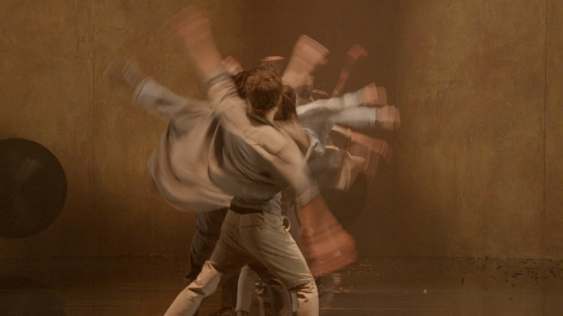 Мурад Мерзуки: Зефир (2021) - фото №8