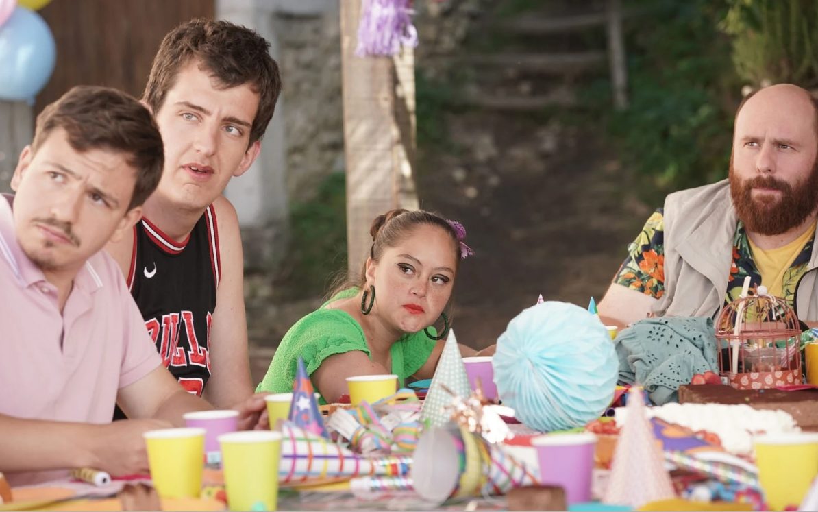 Лучше всех (2024) - фото №8