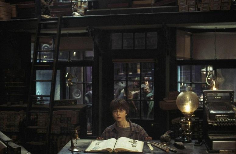 Гарри Поттер и философский камень (2001) - фото №8