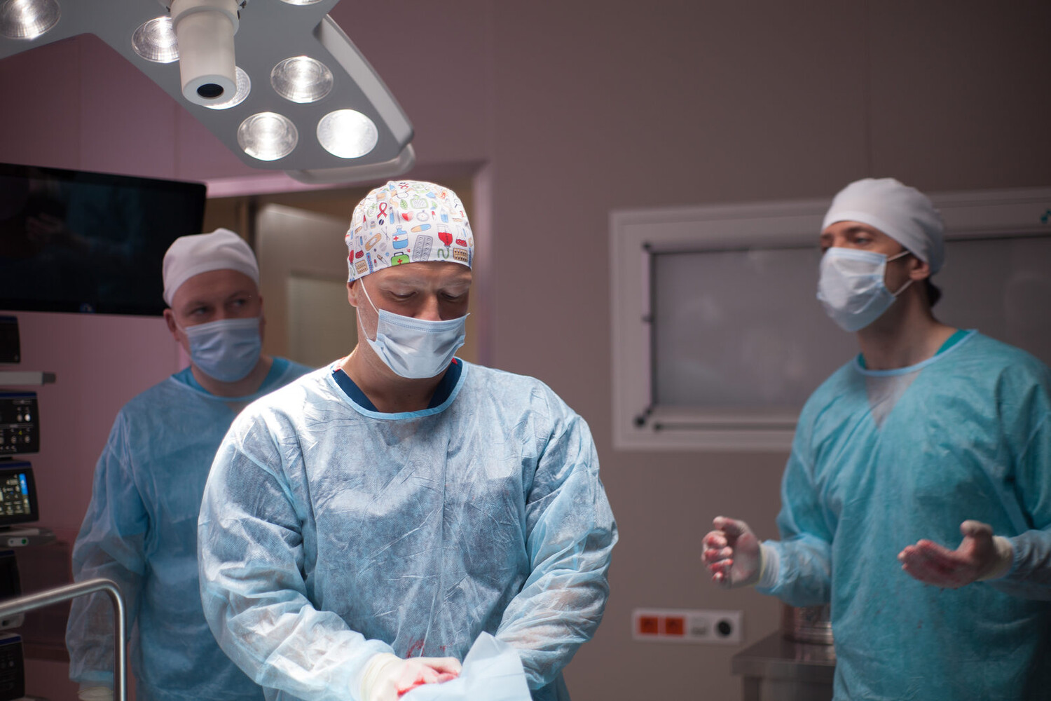 Акушер (сериал) (2022) - фото №8