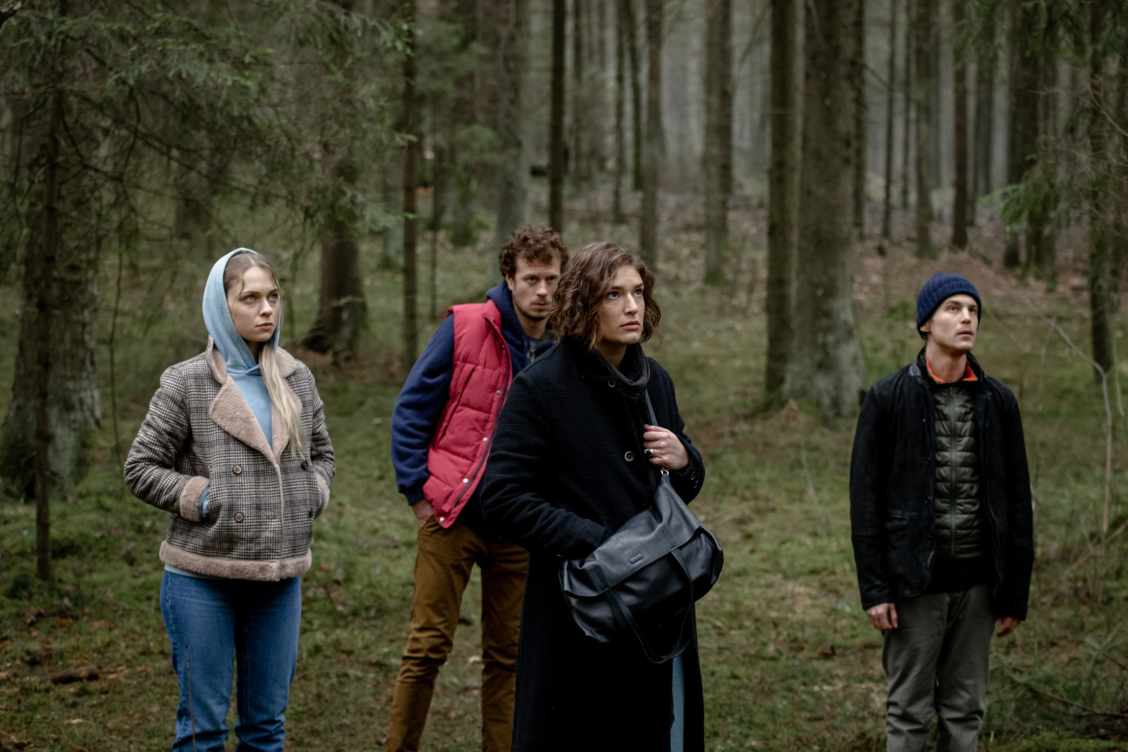 Топи (сериал) (2021) - фото №8