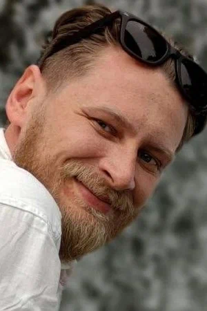 Валерий Колесов (Актеры)